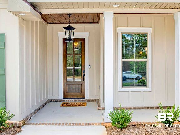 4th image of 27393 Felicity Ln