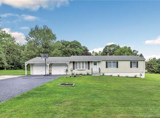 97 Shelton Rd, Monroe, CT 06468