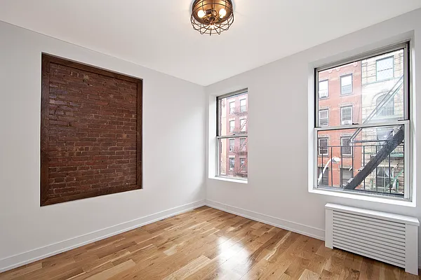 Rented by R New York | media 3