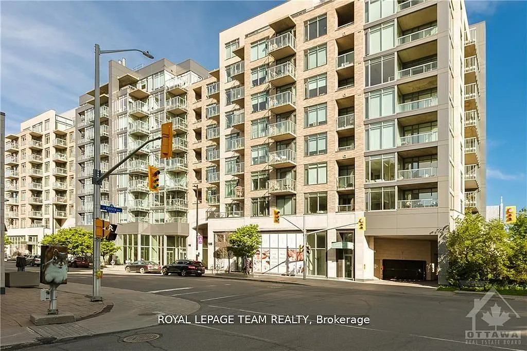 2 bed, $3,100 — Photo 1