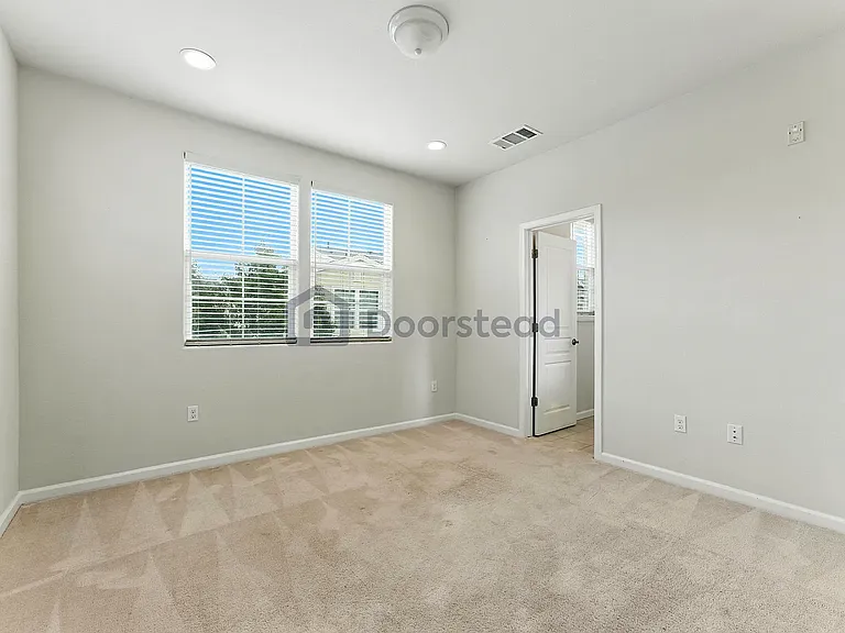 801 Jetty Dr — Photo 18