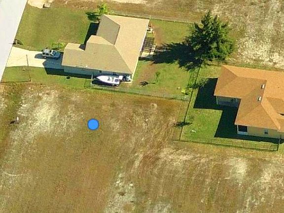 4th image of 4104 NW 22nd Ter