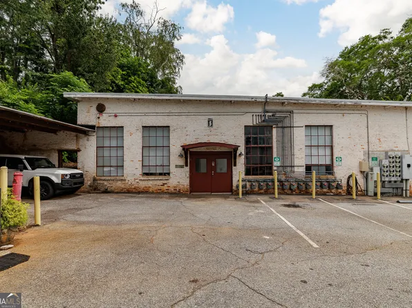585 White Cir APT 504, Athens, GA 30605