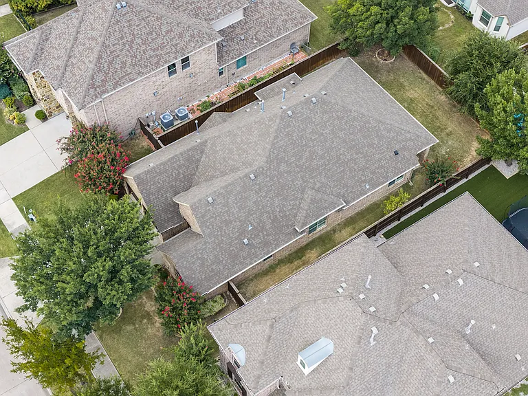 8272 Haltered Horse Ln — Photo 32