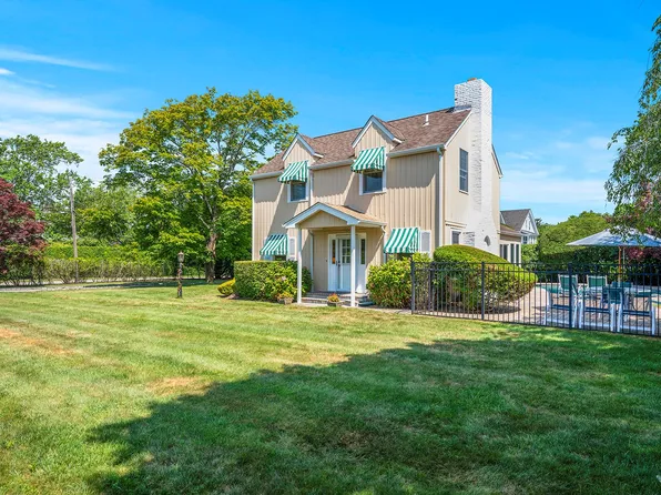 4 Quantuck Lane, Quogue, NY 11959