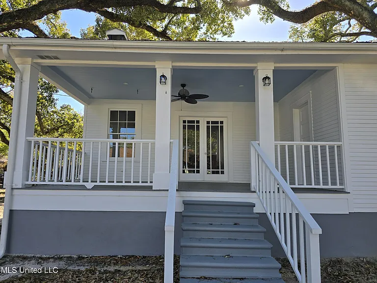 235 Carre Ct — Photo 37