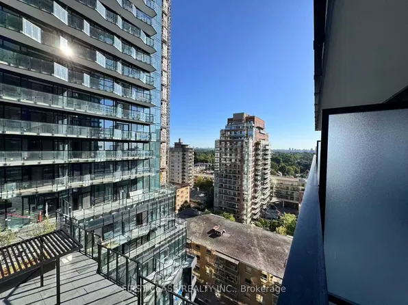 110 Broadway Ave, Toronto, ON