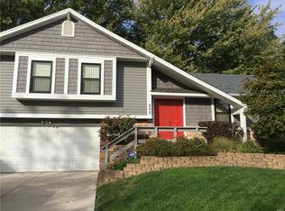 505 Hope Dr, Saint Peters, MO 63376