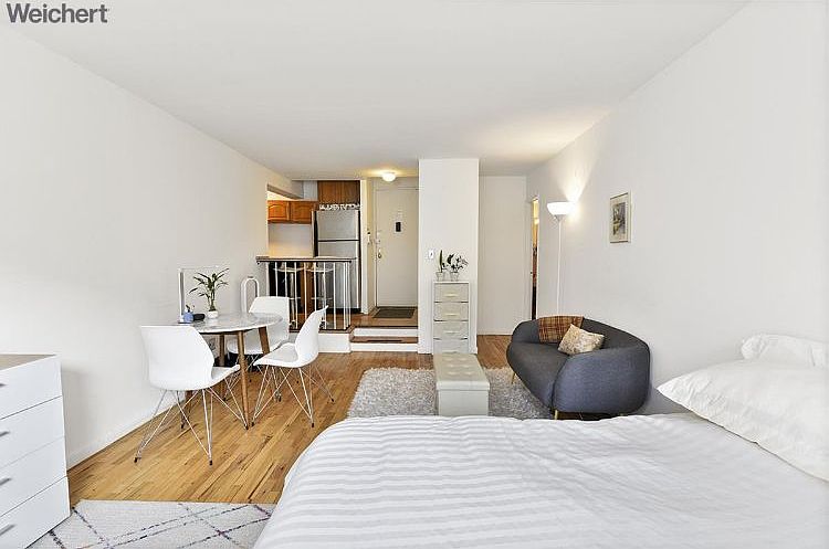 1st image of 131 W 85th St APT 3D