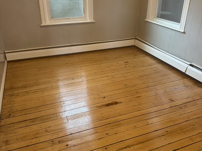 310 Hawkins St #6 — Photo 6