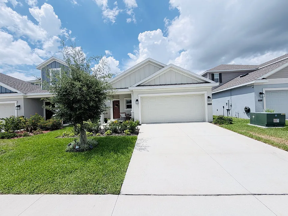 2715 Gentle Rain Dr