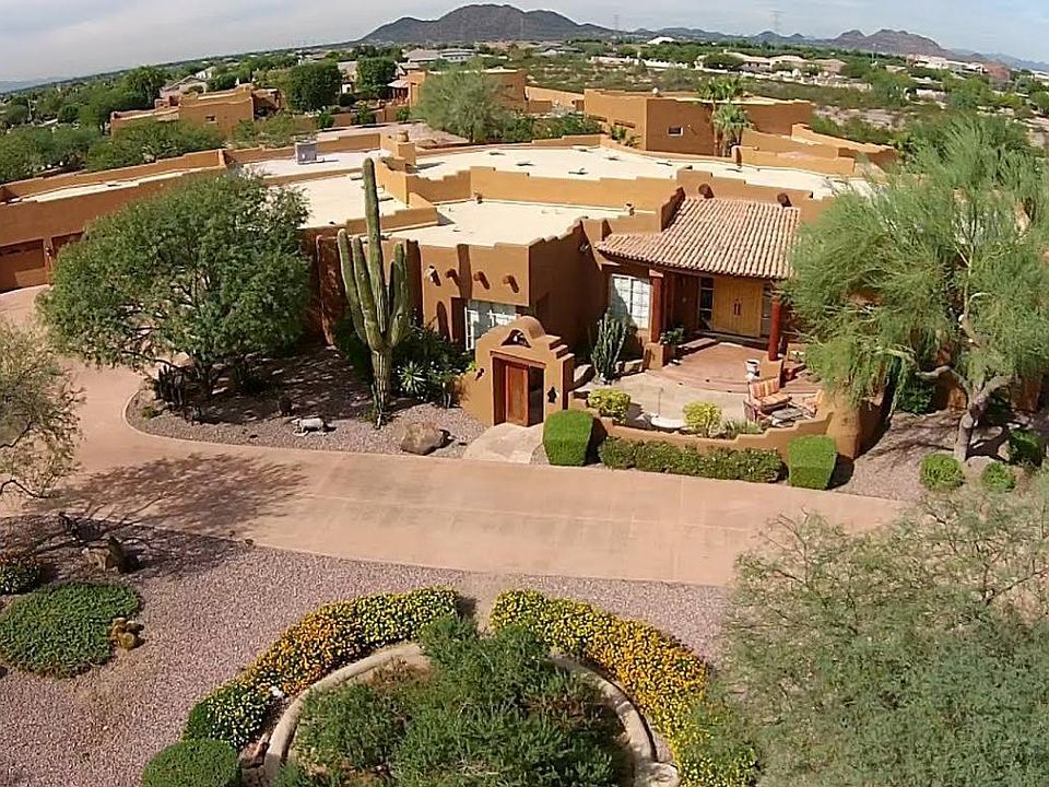 1st image of 6710 W Calle Lejos
