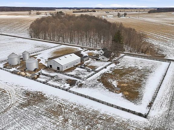 4th image of 5156 N Mayne Rd