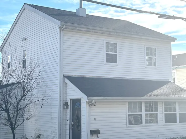 17 Paradiso Street, Norwalk, CT 06854