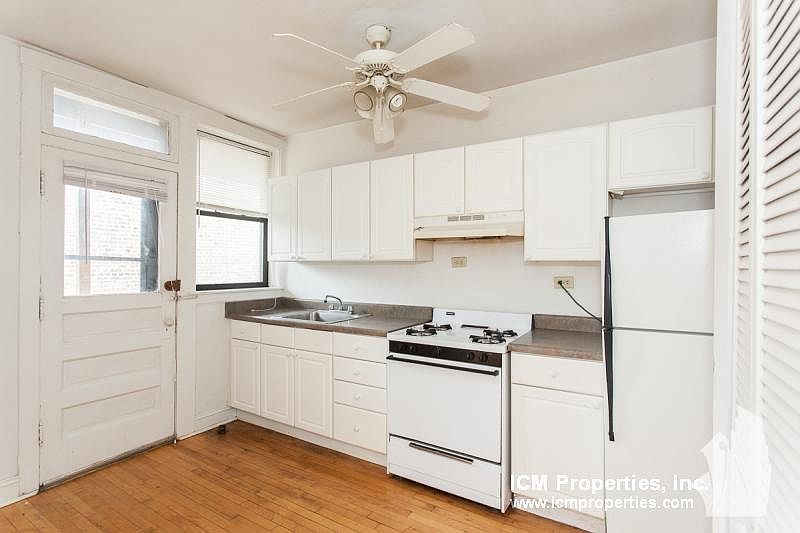 1st image of 1945 W Winnemac Ave #3B