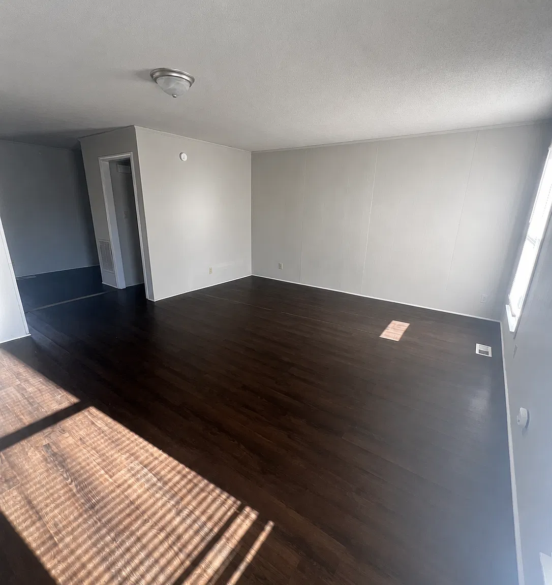 2 bed, 850 sqft, $1,095 — Photo 2