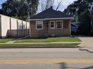 929 9th St, Green Bay, WI 54304