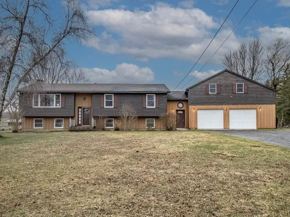 5733 E Lake Rd, Cazenovia, NY 13035