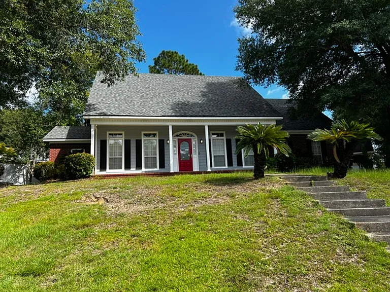 7470 Mallard Dr — Photo 1
