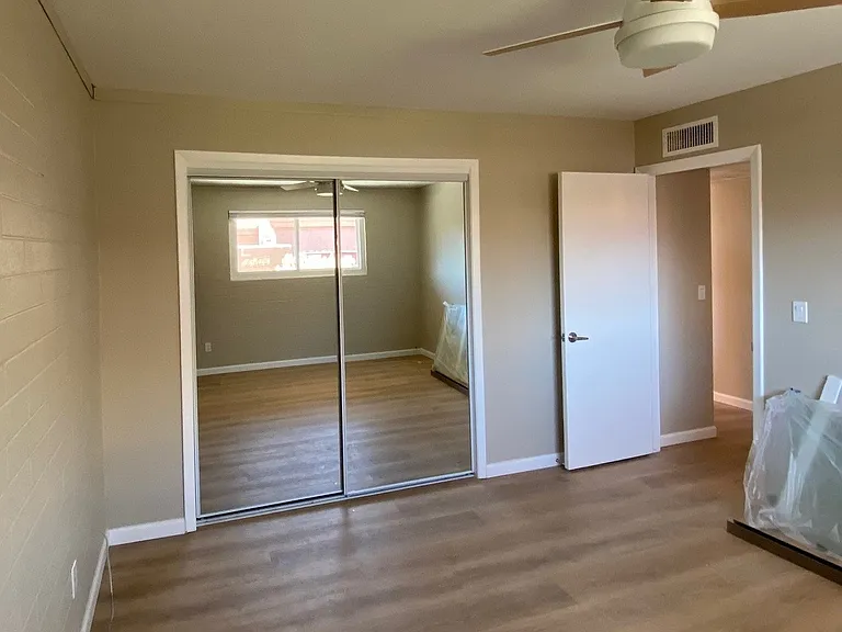 482 Monaco Ln #4 — Photo 9