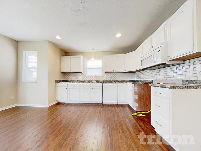 2522 Swan Sea Dr — Photo 5