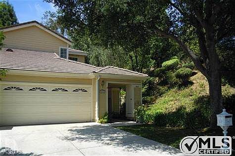 1st image of 943 Blue Mountain Cir