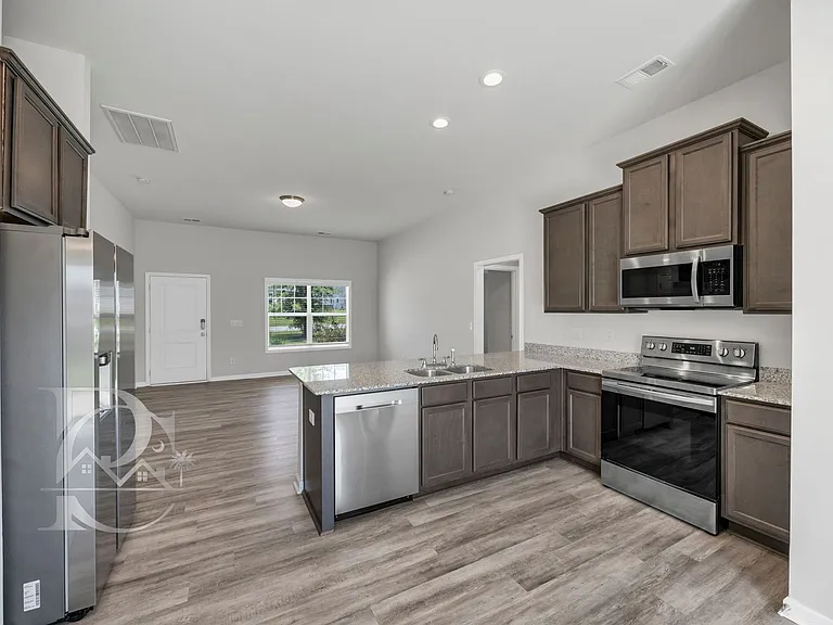 235 Drayton Hall Dr — Photo 9