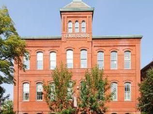 725 5th St SE UNIT 11, Washington, DC 20003