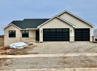 3484 Jewel Way, Green Bay, WI 54313