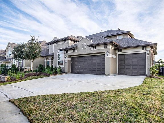 2nd image of 18923 Colonial Hill Dr