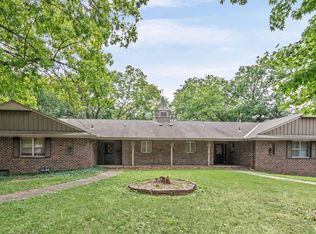 541 E 101st Ter, Kansas City, MO 64131