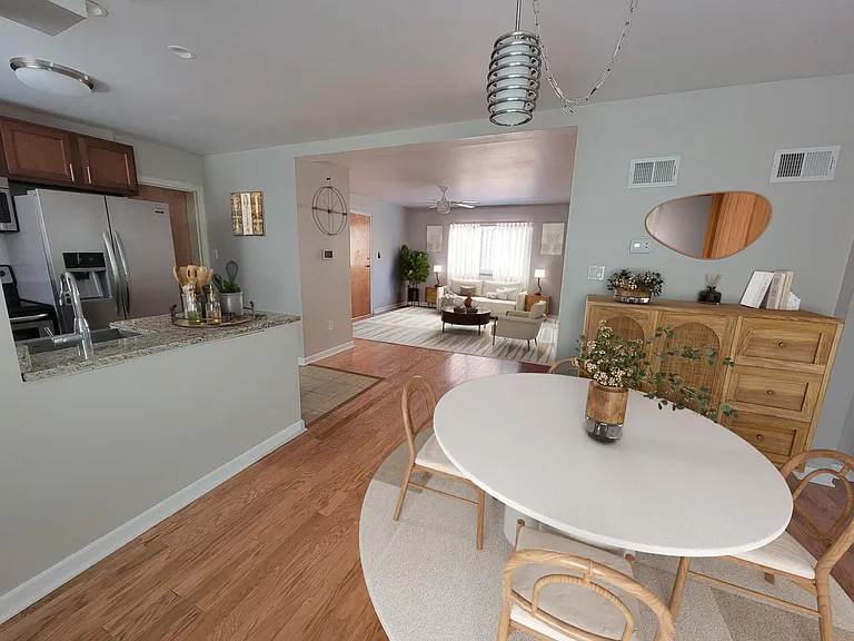 253 Beverly Rd #101 — Photo 2