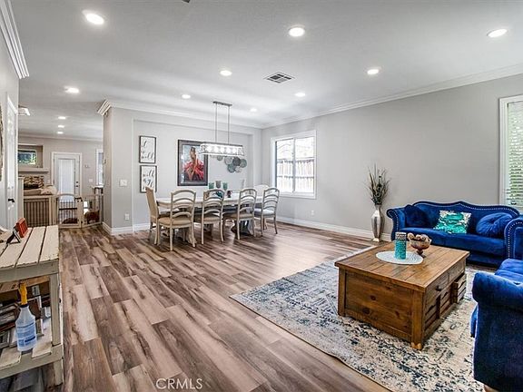 2nd image of 29061 La Ladera Rd