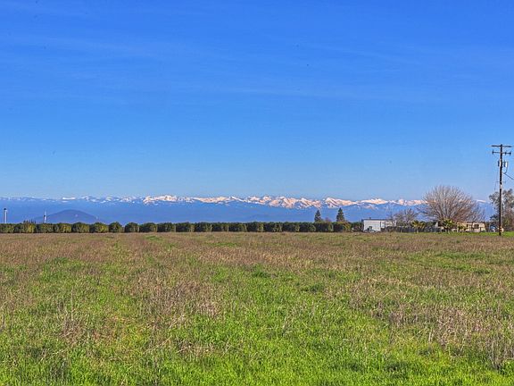 Beautiful view of mountians