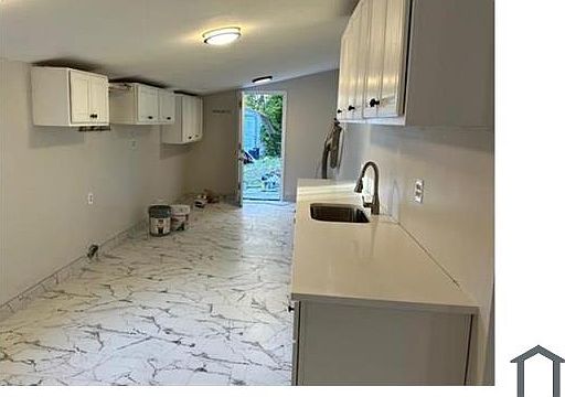 3rd image of 1523 Mar Vic Ln