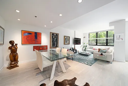 2 Constitution Ct #Townhouse 103 Photo 1