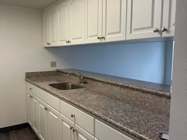 Davis Apartments