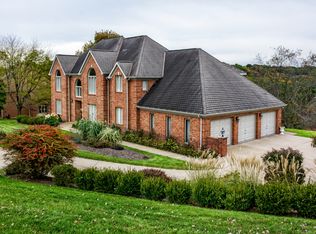 425 Heights Dr, Gibsonia, PA 15044