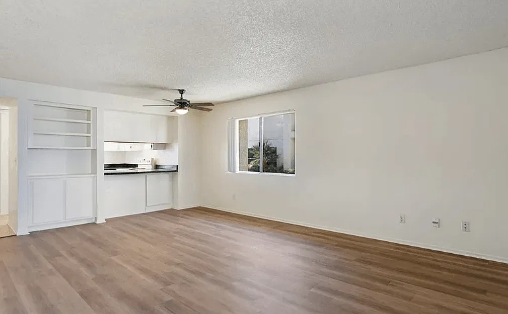 Ocotillo Place Apartments — Photo 3