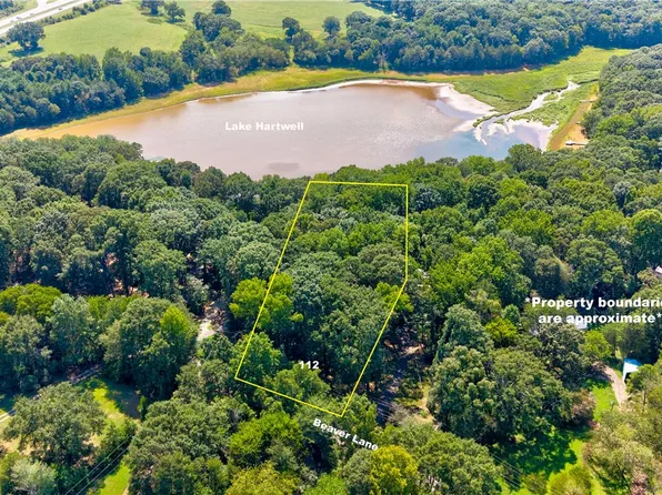 112 Beaver Ln, Townville, SC 29689