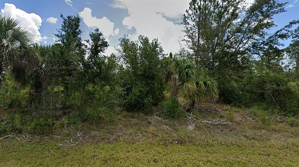 1st image of 2384 Maclachlan St #2