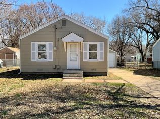 722 S Forest Ave, Springfield, MO 65802