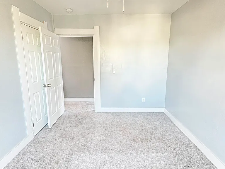 328 Willard St — Photo 21
