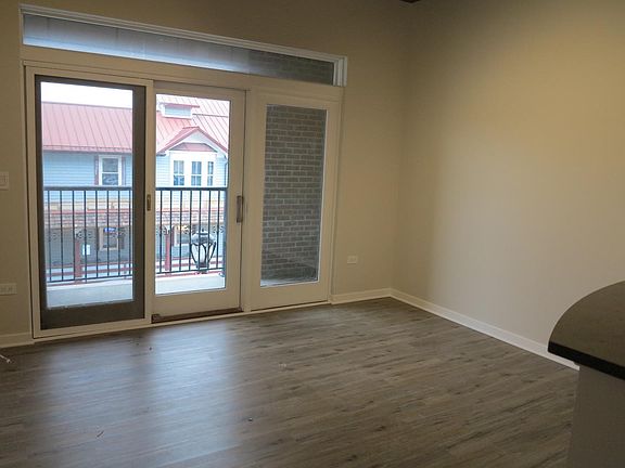 5th image of 24 W Station St Unit 210W