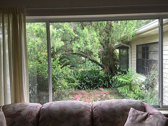 3rd image of 3700 Bobolink Ln