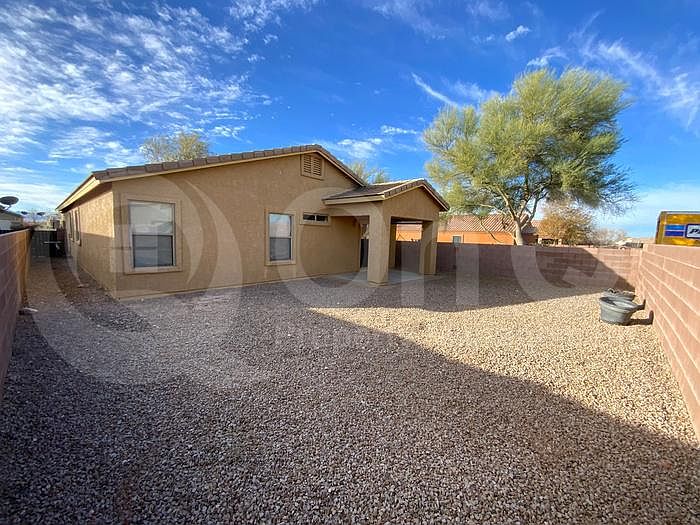 1st image of 4087 E Lushfield Dr #4