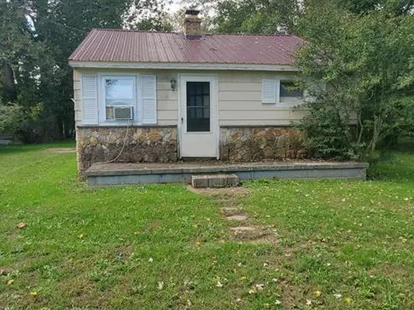 1895 Reynoldsdale Rd, New Paris, PA 15554