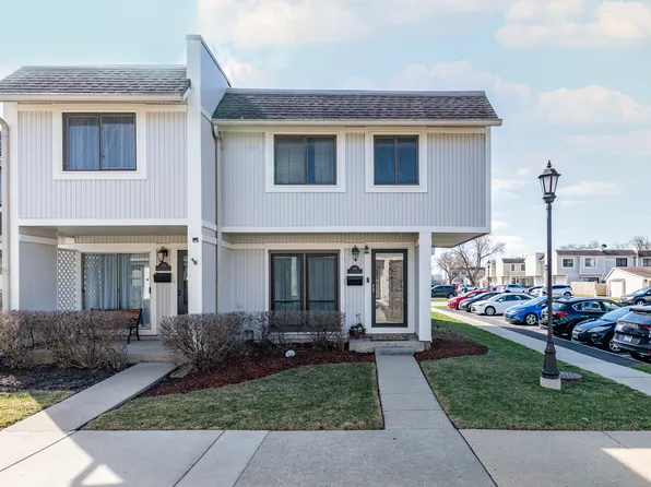 556 Chard Ct, Grayslake, IL 60030