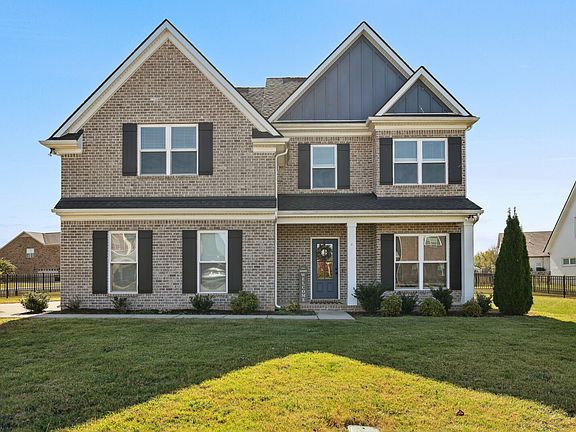 2nd image of 1131 Britannia Way