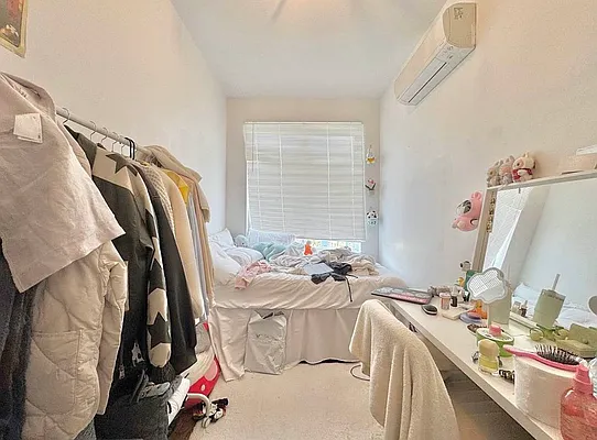 Bedroom, photo 7